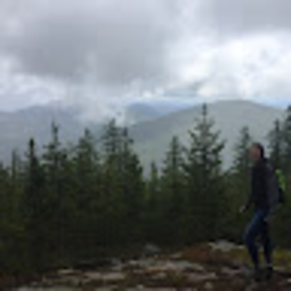 Meet your Posher, Sierra